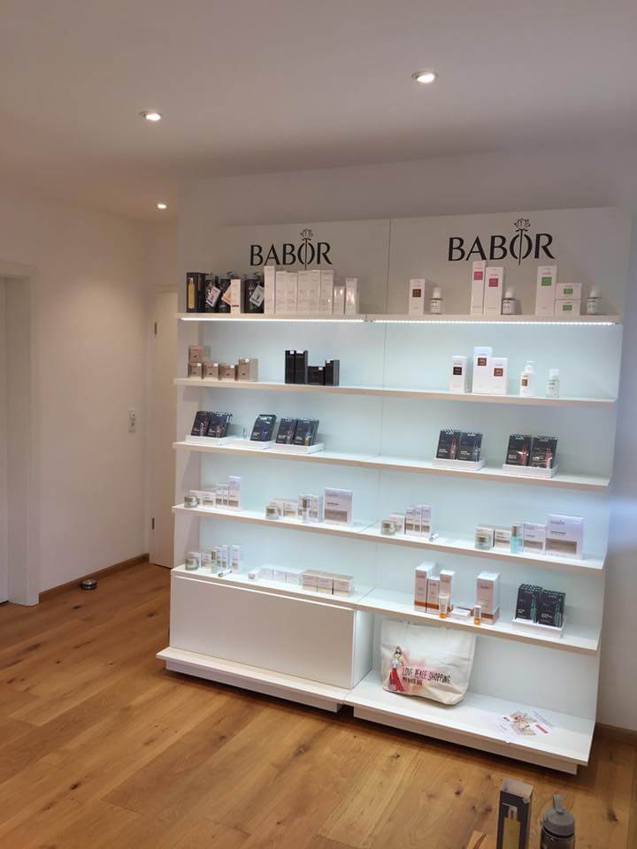 Hautnah - Kosmetik und Fußpflege - Hautnah - Kosmetik und Fußpflege
